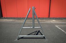 A-Frame met paalbuishouder 