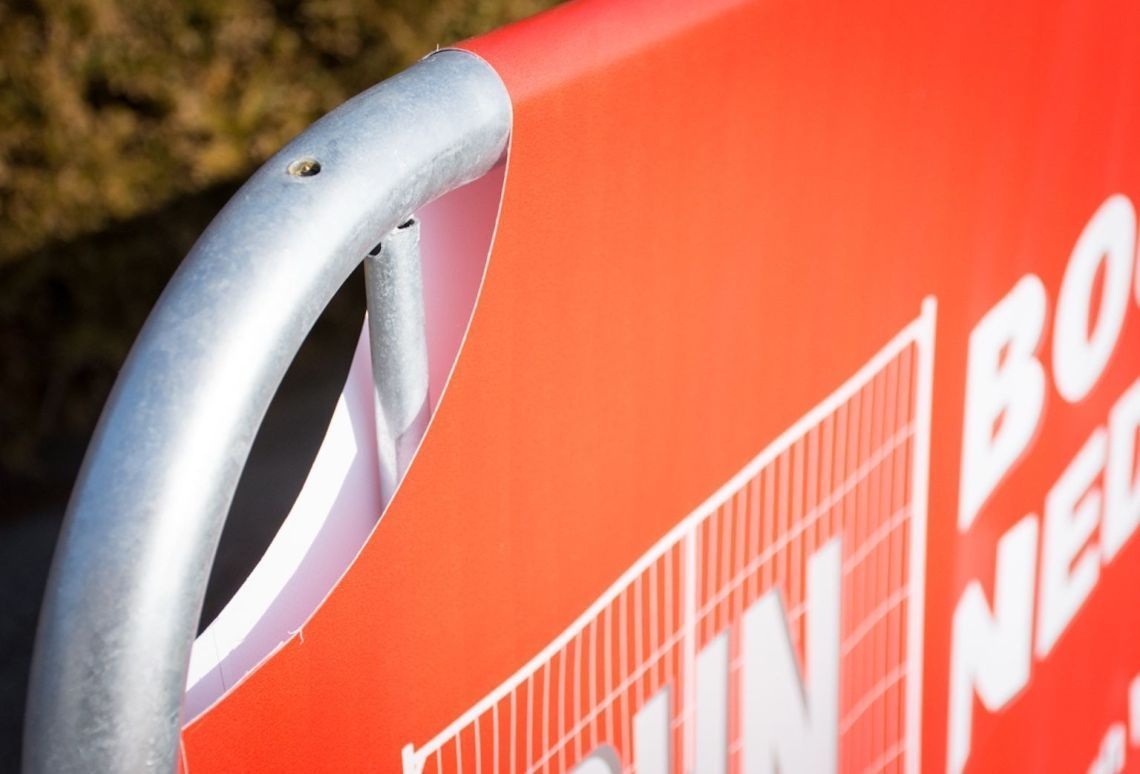 Dranghekbanner 19 Premium - PVC | Een tweezijdige banner