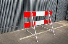 A-frame met paalbuishouder in samenwerking met schrikhekplanken